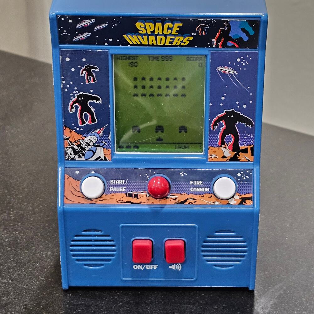 Space Invaders 2016 Handheld Classic Mini Arcade Game Basic Fun Taito Working